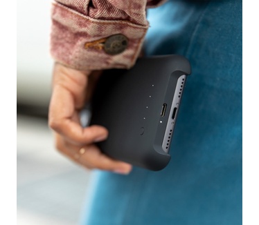 Mophie juice pack access