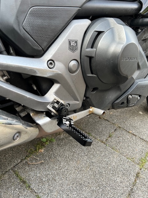 Afbeeldingslocatie: https://tweakers.net/i/MeuRfRktuZYBA6OH-wnI-kIE3Y8=/fit-in/4920x3264/filters:max_bytes(3145728):no_upscale():strip_icc():strip_exif()/f/image/KqAQRoLHAZ3KXgjBcR6VHAKM.jpg?f=user_large