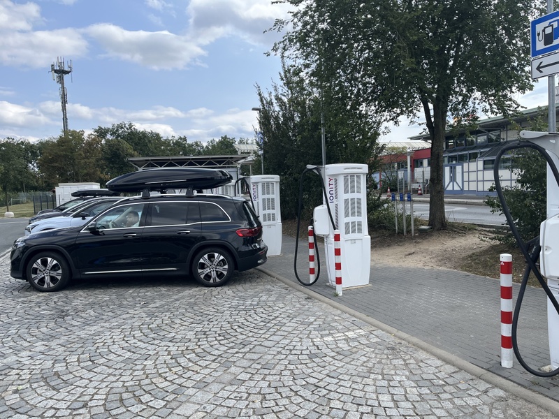 Afbeeldingslocatie: https://tweakers.net/i/Mfa3Q5d8TuI3zGwygtFDzx2_qY0=/800x/filters:strip_icc():strip_exif()/f/image/oTVw6yklXK50l9CL6lqiGNlL.jpg?f=fotoalbum_large