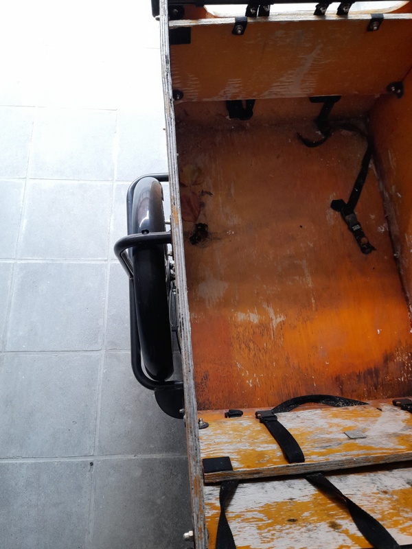 Afbeeldingslocatie: https://tweakers.net/i/MgW8tTpue_XmxyiwhftvIM9AGCg=/x800/filters:strip_icc():strip_exif()/f/image/xvyEoM6mAbefSojLxHNUzFiY.jpg?f=fotoalbum_large