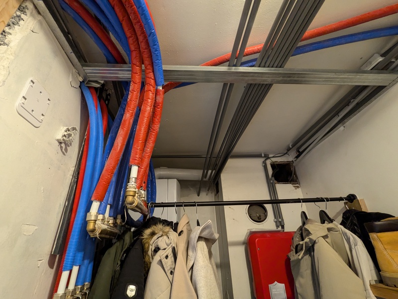 Afbeeldingslocatie: https://tweakers.net/i/Ml_M_swnnDiWYl-Y2jKJyMEuW20=/800x/filters:strip_icc():strip_exif()/f/image/RNCg4wyMU4Vim6U3yPRgQhkK.jpg?f=fotoalbum_large