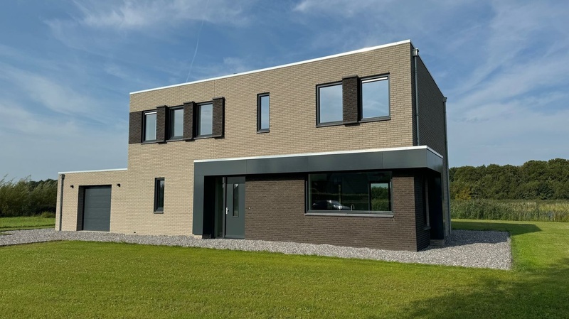 Afbeeldingslocatie: https://tweakers.net/i/MlihyS-pFcbth8hJLD-h8WhdNn4=/800x/filters:strip_icc():strip_exif()/f/image/VNVDW7XQs8GShlzZbStDaBEK.jpg?f=fotoalbum_large