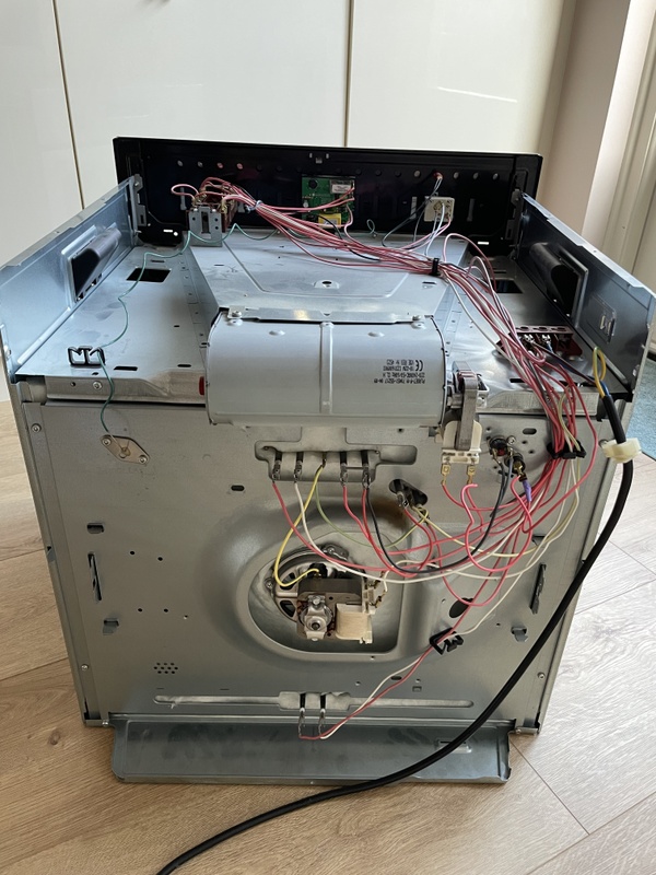 Afbeeldingslocatie: https://tweakers.net/i/Mlt3rvZEKri1E9QRJ755T8q6rbE=/x800/filters:strip_icc():strip_exif()/f/image/dQlezq0MVn0VCKjoXq7MtN7Z.jpg?f=fotoalbum_large