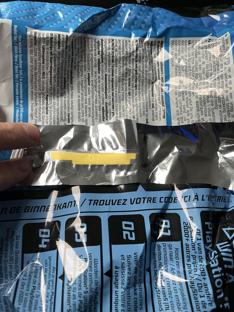 Afbeeldingslocatie: https://tweakers.net/i/Msg0dODO-58VK-DbghiQ75EnigA=/800x/filters:strip_icc():strip_exif()/f/image/NuL4XSDF9gLSbNKDunG8UcHG.jpg?f=fotoalbum_large