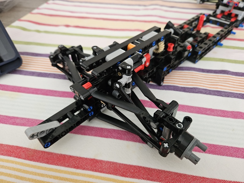 Afbeeldingslocatie: https://tweakers.net/i/MsyEYbBVxCOweNa2x9KeSn5u1EA=/800x/filters:strip_icc():strip_exif()/f/image/ttwJgII29puIQy8h5HGKVXDI.jpg?f=fotoalbum_large