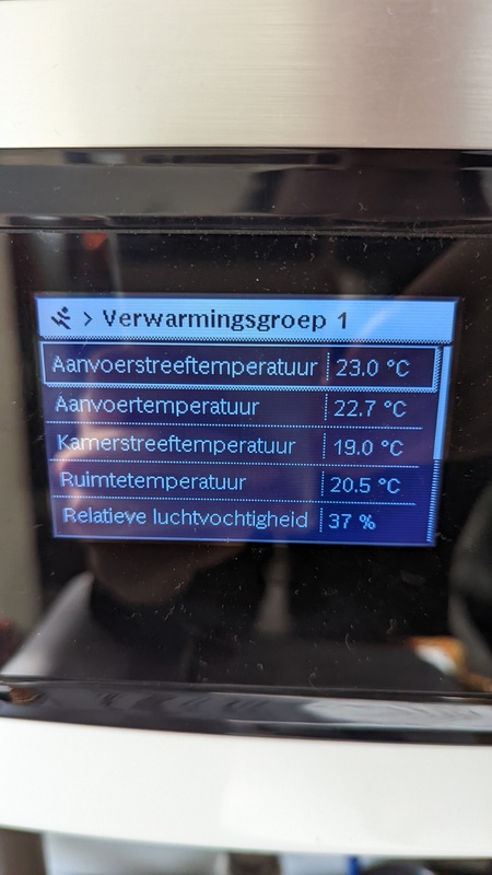 Afbeeldingslocatie: https://tweakers.net/i/MuMghwGaNGsJQe4poRlypp6LmoI=/x800/filters:strip_icc():strip_exif()/f/image/0mpiE7omhJOxkoGaBXx0UezE.jpg?f=fotoalbum_large