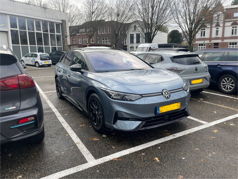 Afbeeldingslocatie: https://tweakers.net/i/MwUzSp3VwPTC_Et6EMpVgkL82oI=/800x/filters:strip_icc():strip_exif()/f/image/8oa1HJu5JPoC0x85nW5rSbd2.jpg?f=fotoalbum_large