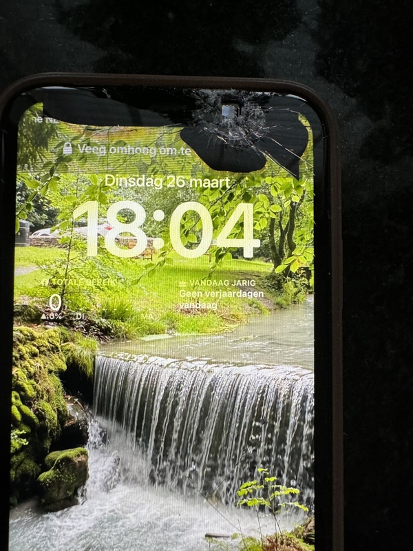 Afbeeldingslocatie: https://tweakers.net/i/Mx-5PtJTv3e5wWekE90wBo6-eqc=/x800/filters:strip_icc():strip_exif()/f/image/JgkM16zYiyZig0f7UrPMsVj1.jpg?f=fotoalbum_large