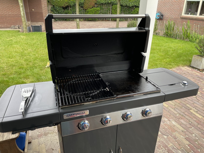 Afbeeldingslocatie: https://tweakers.net/i/Mxe0561jTm4wOR7D2R2Z5J1z8y0=/800x/filters:strip_icc():strip_exif()/f/image/XpPOD2dq9iznXyXnzIQ5fovP.jpg?f=fotoalbum_large