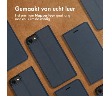 Accezz Premium Leather Slim Bookcase iPhone SE (2022 / 2020) / 8 / 7 / 6(s) - Donkerblauw