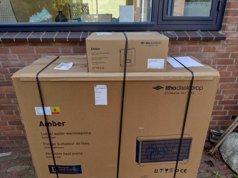 Afbeeldingslocatie: https://tweakers.net/i/N-B53es4r0cm3esQHc-cXoQwzMg=/800x/filters:strip_icc():strip_exif()/f/image/xvXjJgQfemBJ43bUm5FMNMrt.jpg?f=fotoalbum_large