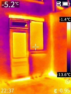 Afbeeldingslocatie: https://tweakers.net/i/N-WP4reL3afWxe21eGIyUlXJ2Rs=/full-fit-in/4920x3264/filters:max_bytes(3145728):no_upscale():strip_icc():fill(white):strip_exif()/f/image/BN81qdJNRDZLMXM6Uf1EAeih.jpg?f=user_large