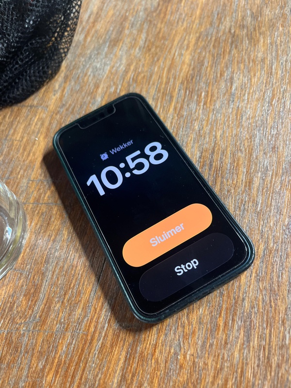 Afbeeldingslocatie: https://tweakers.net/i/N1QYkJUdvEFyFs-Z4-nTyDMrPRs=/x800/filters:strip_icc():strip_exif()/f/image/kfQ0wh86Y0mf8jnd1mjPe2iY.jpg?f=fotoalbum_large