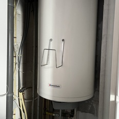 Afbeeldingslocatie: https://tweakers.net/i/N2qUJ2wSCeUQYUbLPXjZeF-XZEA=/232x232/filters:strip_icc():strip_exif()/f/image/eMmyoaJARHlvy8xpih6cBzyg.jpg?f=fotoalbum_tile