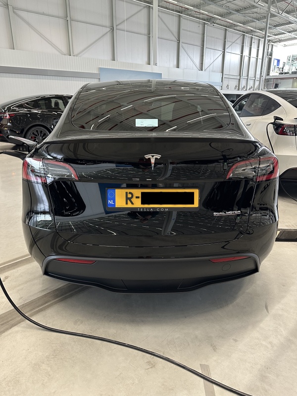 Afbeeldingslocatie: https://tweakers.net/i/N8MMlCAsGqi_Bs-Xji36NSooCsc=/x800/filters:strip_icc():strip_exif()/f/image/a3AbmZiP4ASsvGcc6HNUZ6wU.jpg?f=fotoalbum_large