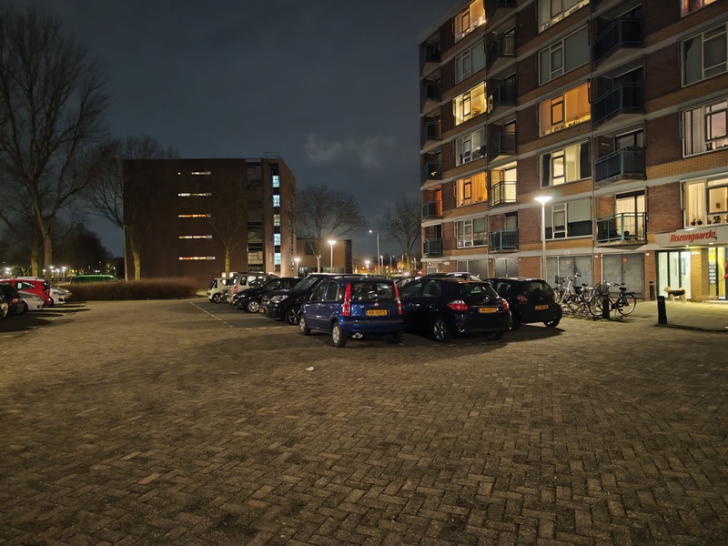 Afbeeldingslocatie: https://tweakers.net/i/NCDATYwhQ7lhXFKVvG-LIim9DFU=/800x/filters:strip_icc():strip_exif()/f/image/AN4NklXQjr23N5Pi66ANg5bk.jpg?f=fotoalbum_large