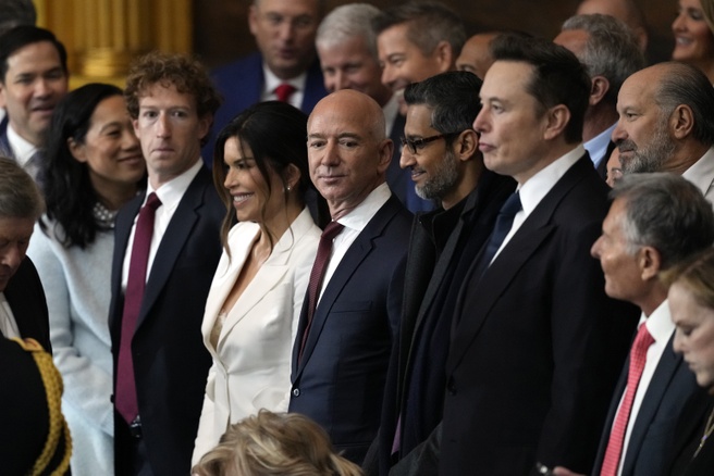 Zuckerberg, Pichai en Musk bij inauguratie Trump 2025, bron: Julia Demaree Nikhinson - Pool/Getty Images