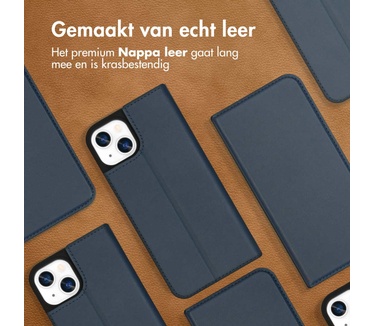 Accezz Premium Leather Slim Bookcase iPhone 13 - Donkerblauw
