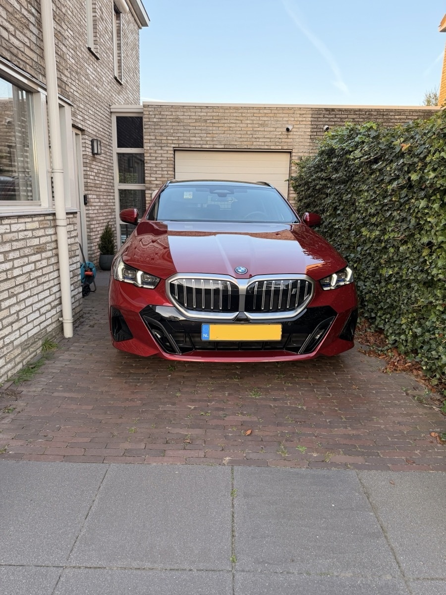 Afbeeldingslocatie: https://tweakers.net/i/NPH_iZHdXzVFyc3wUQv0SIhLiFI=/fit-in/4920x3264/filters:max_bytes(3145728):no_upscale():strip_icc():strip_exif()/f/image/tOomK1cZXwGvkIGFe3m4COuy.jpg?f=user_large