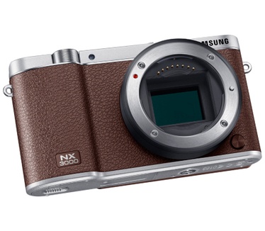 Samsung NX3000 + 16-50mm F3.5-5.6 Power Zoom + Flitser Bruin
