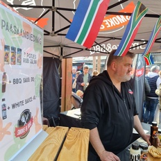 Afbeeldingslocatie: https://tweakers.net/i/NReYf5eDkqW6CYbCKnae7yLDqaY=/232x232/filters:strip_icc():strip_exif()/f/image/VmrJAdggaaAneWrGC23iJ7Ig.jpg?f=fotoalbum_tile