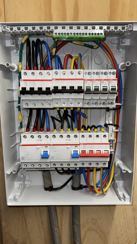 Afbeeldingslocatie: https://tweakers.net/i/NRyTZy30-z2Oxt29qYCUQQry5ig=/x800/filters:strip_icc():strip_exif()/f/image/yeX4TNPqZDMcYuSNeccuXUew.jpg?f=fotoalbum_large