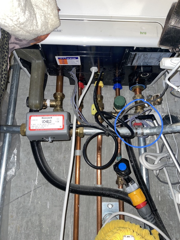 Afbeeldingslocatie: https://tweakers.net/i/NTQRZCpq_YIWdkNxsBdTaSkzc0M=/x800/filters:strip_icc():strip_exif()/f/image/3jCVIvVn3Bv1EQUJnJNttZlJ.jpg?f=fotoalbum_large