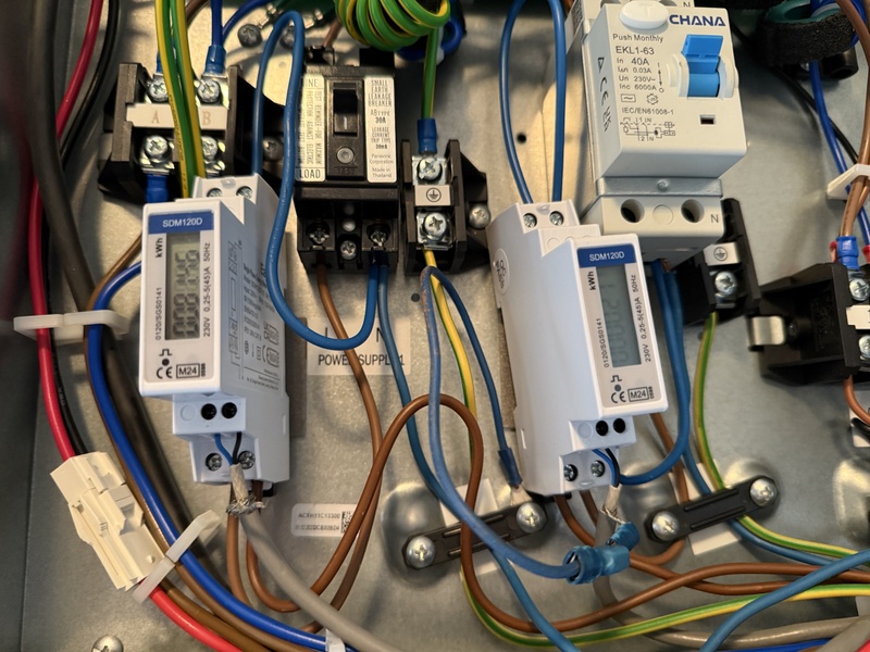 Afbeeldingslocatie: https://tweakers.net/i/NUlg1bBJLua5k3o9UsqNKwsUOtI=/800x/filters:strip_icc():strip_exif()/f/image/W3oyz80hguVdQbQf2AGtrACJ.jpg?f=fotoalbum_large