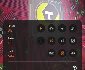 ROG Phone 9 Pro (boven) en Redmagic 10 Pro camera-interface
