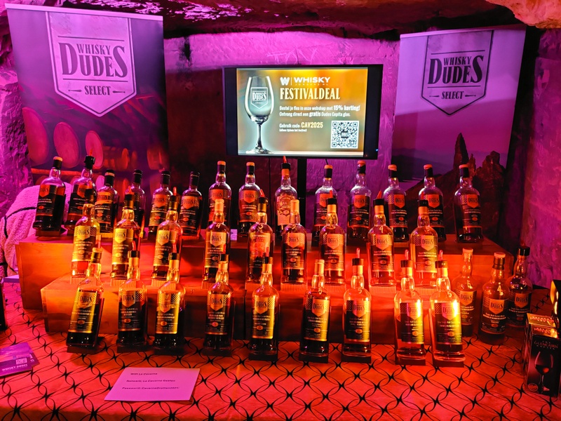 Afbeeldingslocatie: https://tweakers.net/i/NXGfdZ6mN3UeQY2C98NHkcLIZ0I=/800x/filters:strip_icc():strip_exif()/f/image/xUN92XPtVF9WeELbaGftcQHV.jpg?f=fotoalbum_large