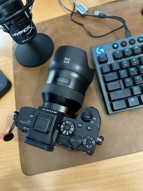 Afbeeldingslocatie: https://tweakers.net/i/NcQLqJnsidfbI8DdnVi4VYEjiv8=/x800/filters:strip_icc():strip_exif()/f/image/vou40ZP9fvDFjCxko5e8BQEH.jpg?f=fotoalbum_large