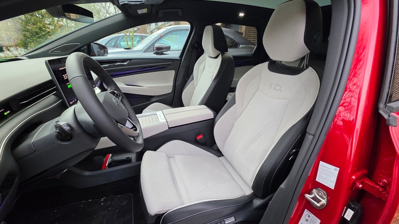 Afbeeldingslocatie: https://tweakers.net/i/Nl6Zc-9GHVxui8Nc0VJXvVVEYE4=/800x/filters:strip_icc():strip_exif()/f/image/NY5ILUOluyoyrM4k7IgwMaqs.jpg?f=fotoalbum_large