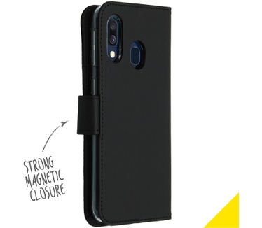 Selencia A405FN60725401 (Galaxy A40) Zwart