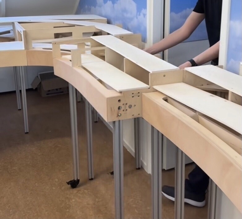 Afbeeldingslocatie: https://tweakers.net/i/Nxb-ud0rERoMgXMcIfTW3YftxSc=/fit-in/4920x3264/filters:max_bytes(3145728):no_upscale():strip_icc():strip_exif()/f/image/u9wLfts58GorXt2VW2TWiVIB.jpg?f=user_large