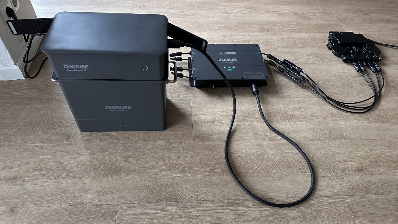 Afbeeldingslocatie: https://tweakers.net/i/Ny6Lo7wyqWIToCeepXlEcdwMA6U=/fit-in/4920x3264/filters:max_bytes(3145728):no_upscale():strip_icc():strip_exif()/f/image/GmYBy8ngwo1sd3CZ9jrO2f29.jpg?f=user_large