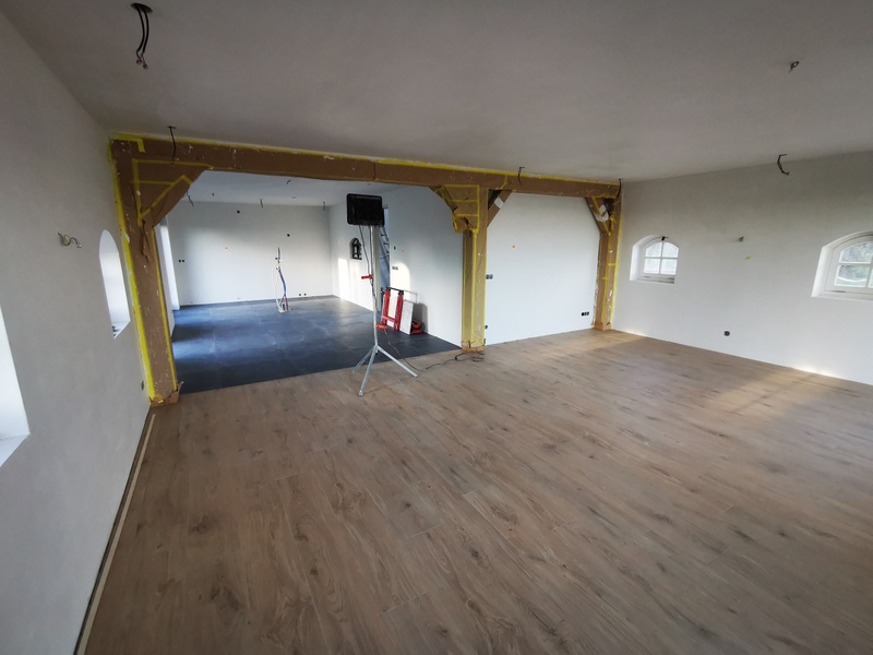 Afbeeldingslocatie: https://tweakers.net/i/NykdImY03aY7Ock99SElHnc-48E=/800x/filters:strip_icc():strip_exif()/f/image/TS4yyj9FxsZSPq24ArZdDYd5.jpg?f=fotoalbum_large