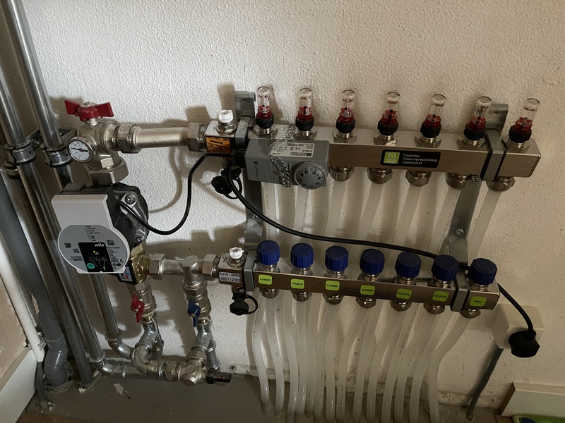 Afbeeldingslocatie: https://tweakers.net/i/Nzyyy3Qw11WHLhUHn6eNUurl8FA=/800x/filters:strip_icc():strip_exif()/f/image/qxN0HtRSswKy4RDTehR0BvQU.jpg?f=fotoalbum_large