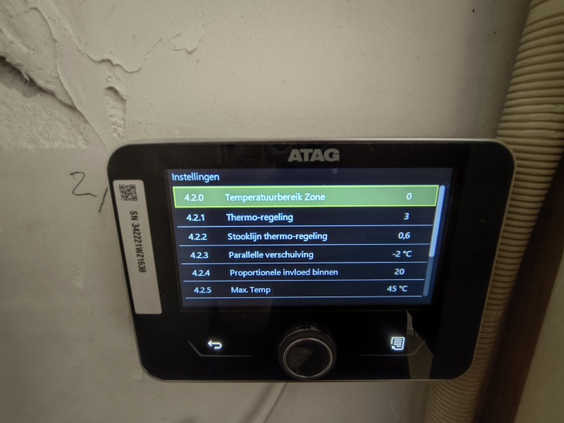 Afbeeldingslocatie: https://tweakers.net/i/O3NI3EaDzuNITw17X4wNoBZ0ej0=/800x/filters:strip_icc():strip_exif()/f/image/YJYD0aKw2GvK1BeHHMT5vA0n.jpg?f=fotoalbum_large