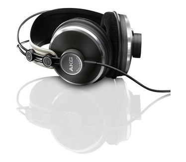 AKG K 272 HD