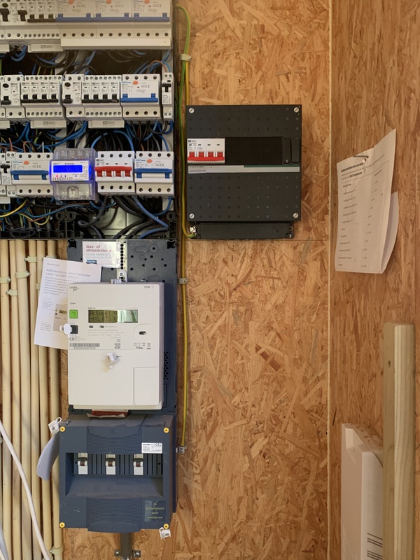 Afbeeldingslocatie: https://tweakers.net/i/O4pVyWJeQ9hgaGjC7CpnLSCfJqM=/x800/filters:strip_icc():strip_exif()/f/image/6aHkKgxRfn6EfCMHLTyIogSY.jpg?f=fotoalbum_large