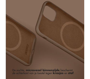 Accezz Liquid Silicone Backcover met MagSafe