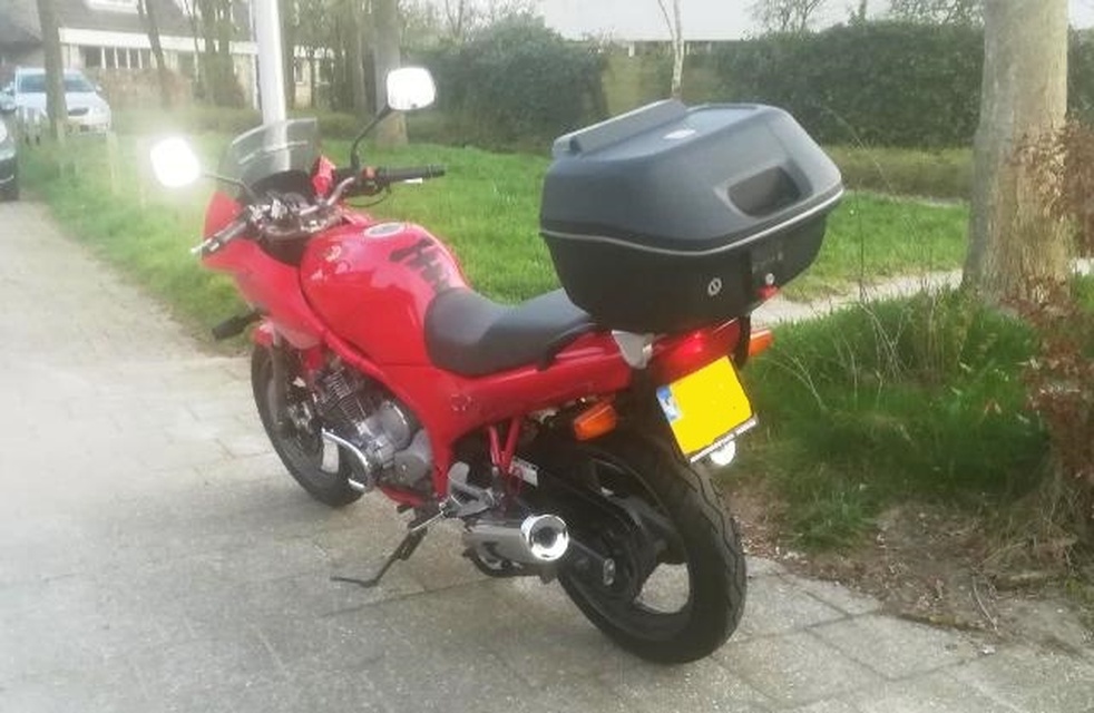 Afbeeldingslocatie: https://tweakers.net/i/O5MKb3OWEj6It00gJAxiGtf0xkw=/full-fit-in/4920x3264/filters:max_bytes(3145728):no_upscale():strip_icc():fill(white):strip_exif()/f/image/zgs2iEQQrBxRYdDcCDR6vRRm.jpg?f=user_large