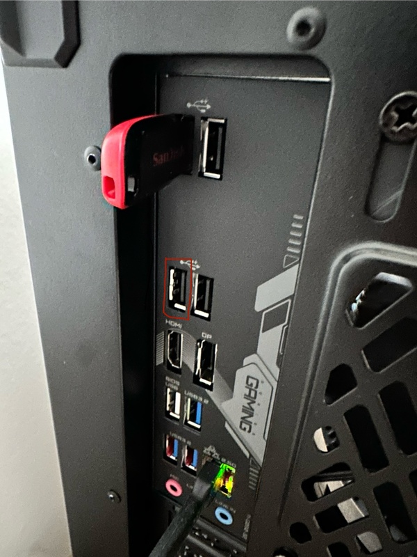 Afbeeldingslocatie: https://tweakers.net/i/O6jXx-5_JDas4Vo2A9pEUoghehQ=/x800/filters:strip_icc():strip_exif()/f/image/4z1Qj4hgUy60KPfqGY8FxRPj.jpg?f=fotoalbum_large
