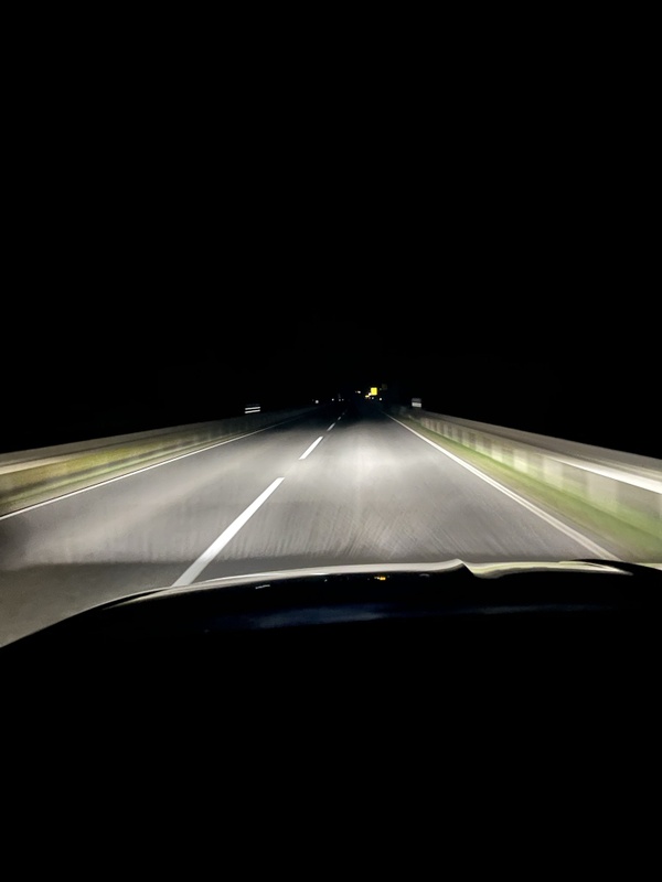 Afbeeldingslocatie: https://tweakers.net/i/O784mCoNeT87zFQEUMqeEWnODCg=/x800/filters:strip_icc():strip_exif()/f/image/5yA3ivMMzUHSE3HFtBlZguZf.jpg?f=fotoalbum_large