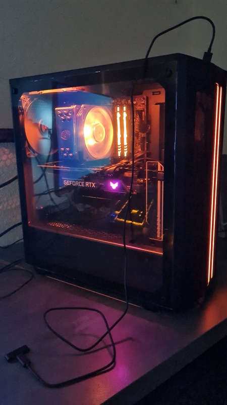 Afbeeldingslocatie: https://tweakers.net/i/OBDuGQGS3nO0gRVkt7Taw0MSflg=/x800/filters:strip_icc():strip_exif()/f/image/Pj0pCCYjhADLWXJzPbt3Sp9k.jpg?f=fotoalbum_large