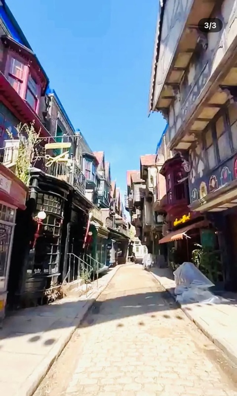 Afbeeldingslocatie: https://tweakers.net/i/OCsEzltRGTfRugQcAkMiZ6pvlYs=/x800/filters:strip_icc():strip_exif()/f/image/J8V0QHqu7yb3FBrXr8BdcT0V.jpg?f=fotoalbum_large