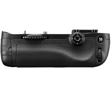 Nikon MB-D14