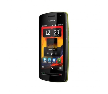 Nokia 600