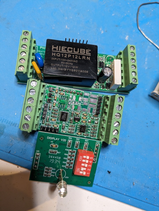 Afbeeldingslocatie: https://tweakers.net/i/OKAHZYXznGgh2E1Jnpn0PcUuA3k=/x800/filters:strip_icc():strip_exif()/f/image/ZjTBoFm54Ks2FFetK0N4cvbT.jpg?f=fotoalbum_large