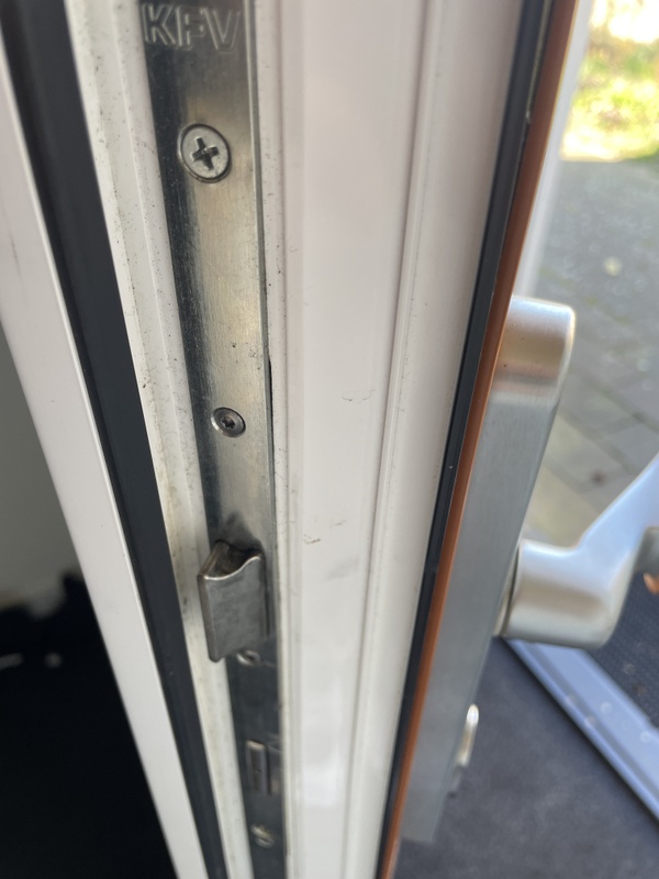 Afbeeldingslocatie: https://tweakers.net/i/OOZB0bpOt0bDU63WBwGPlHx_69U=/x800/filters:strip_icc():strip_exif()/f/image/kAabW6kxflYHI0S8eBzlBUuL.jpg?f=fotoalbum_large